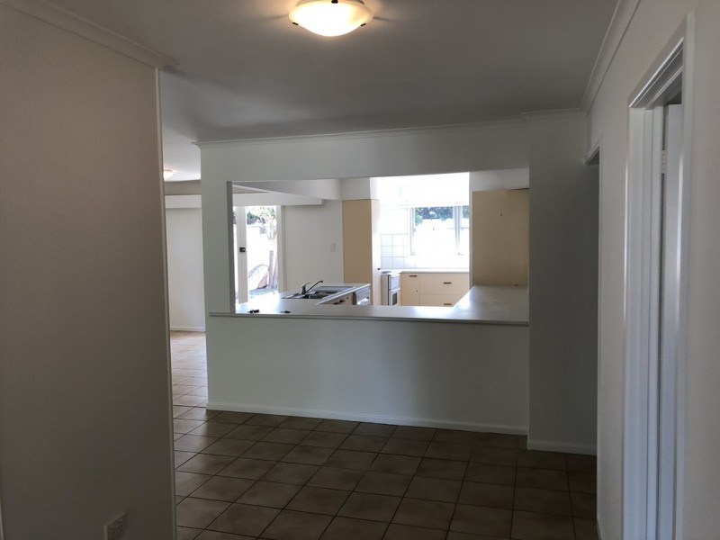 12 Brindisi Avenue, Surfers Paradise QLD 4217