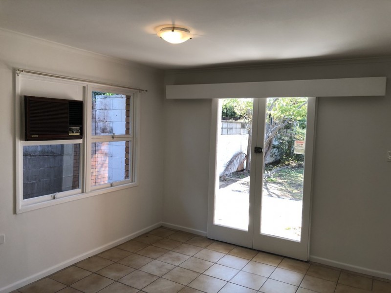 12 Brindisi Avenue, Surfers Paradise QLD 4217