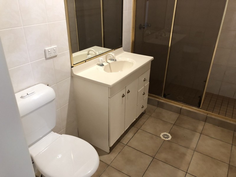 12 Brindisi Avenue, Surfers Paradise QLD 4217