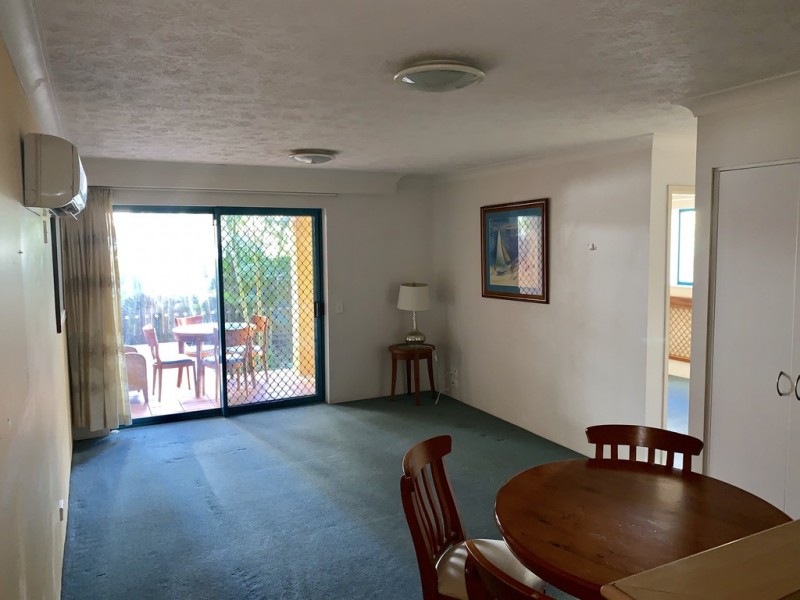 12/4-6 Queensland Avenue “Antigua Resort”, Broadbeach QLD 4218