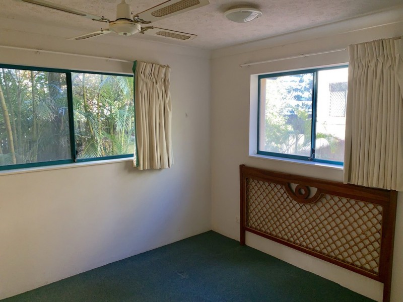 12/4-6 Queensland Avenue “Antigua Resort”, Broadbeach QLD 4218