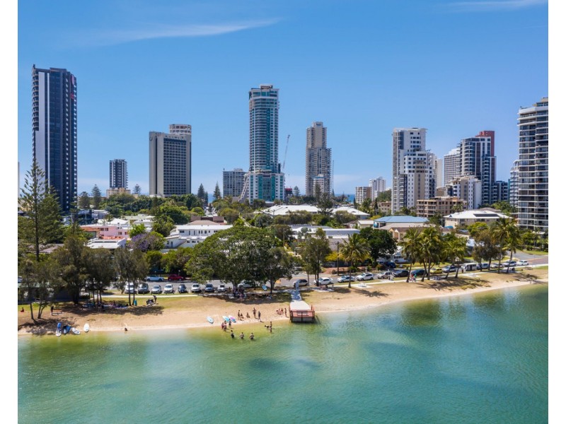 1508/9 Norfolk Avenue, Surfers Paradise QLD 4217