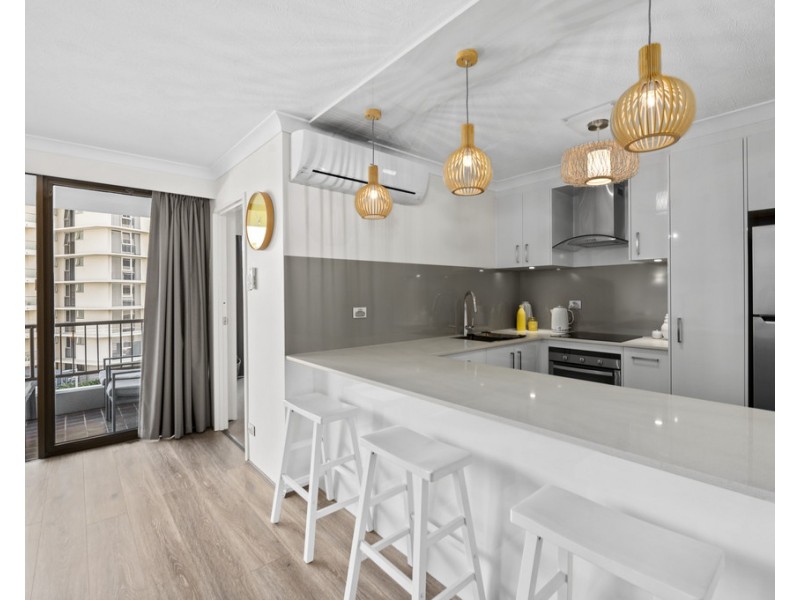403/8 Albert Avenue, Broadbeach QLD 4218