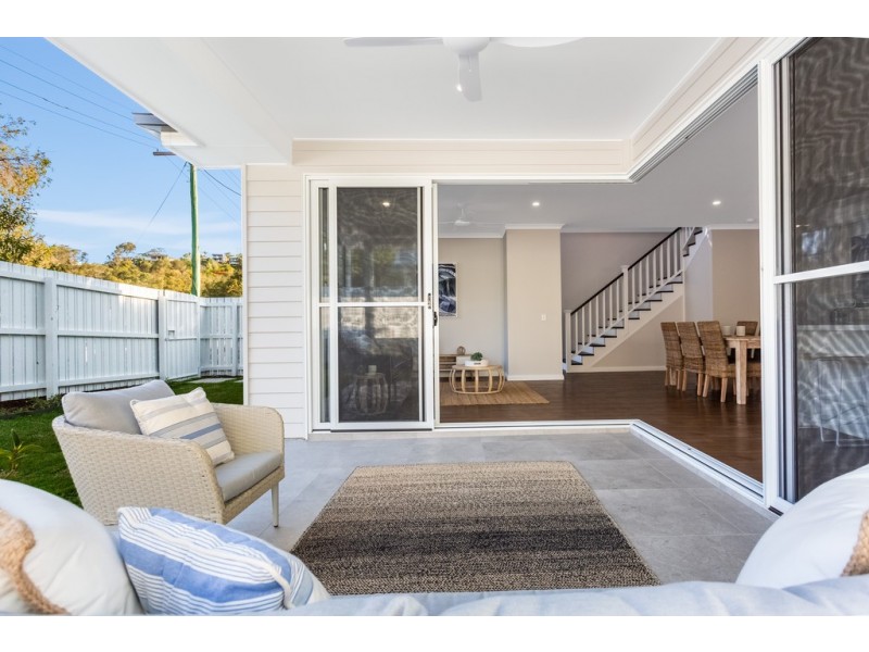 4 Koel Street, Burleigh Heads QLD 4220