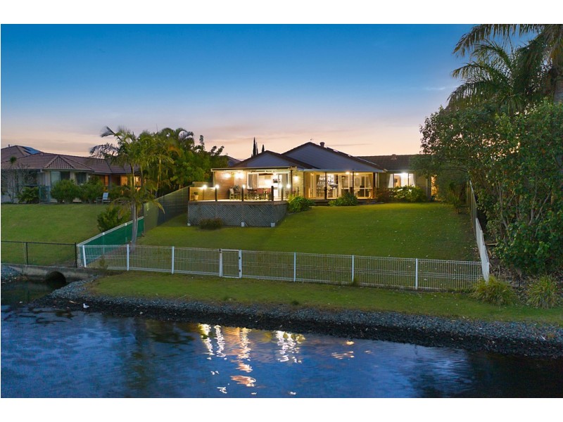 29 Cassowary Drive, Burleigh Waters QLD 4220