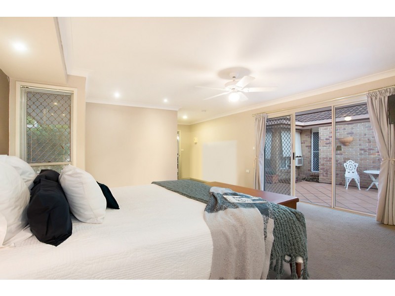 29 Cassowary Drive, Burleigh Waters QLD 4220