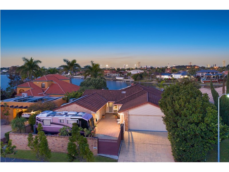 29 Cassowary Drive, Burleigh Waters QLD 4220