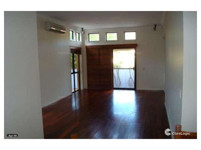 1/6 Burrabee Street, Burleigh Heads QLD 4220