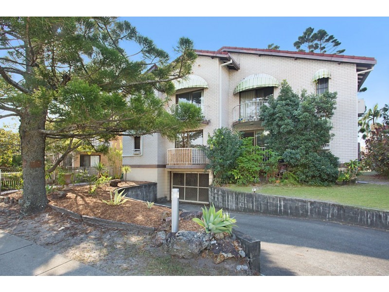 4 ‘Castella Court’ 33 Chelsea Avenue, Broadbeach QLD 4218