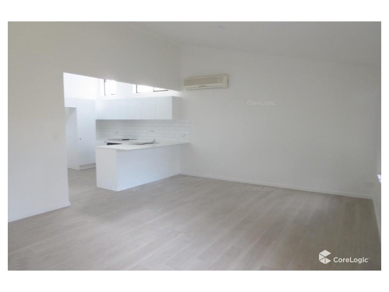 4/5 Rope Court, Mermaid Waters QLD 4218