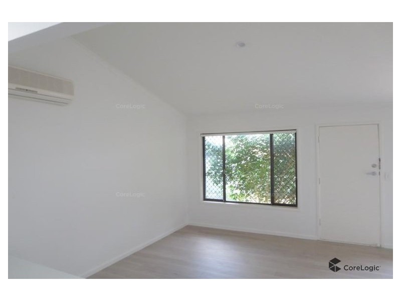 4/5 Rope Court, Mermaid Waters QLD 4218