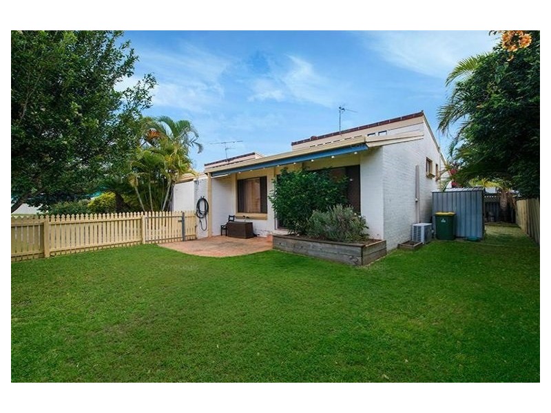 4/5 Rope Court, Mermaid Waters QLD 4218