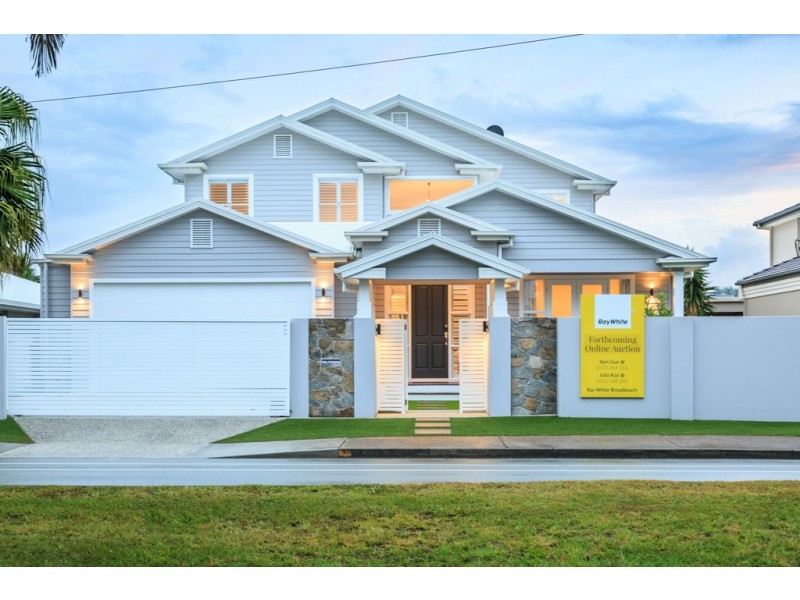 55 T E Peters Drive, Broadbeach Waters QLD 4218