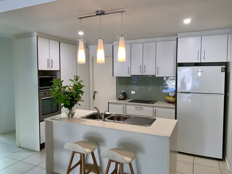 5/2312 Gold Coast Highway, Mermaid Beach QLD 4218