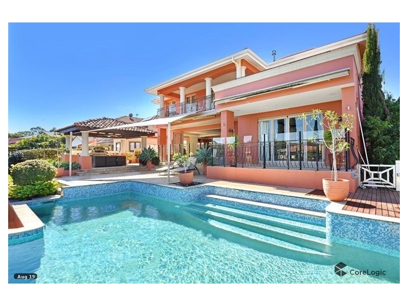 121/40 Cotlew Street, Southport QLD 4215