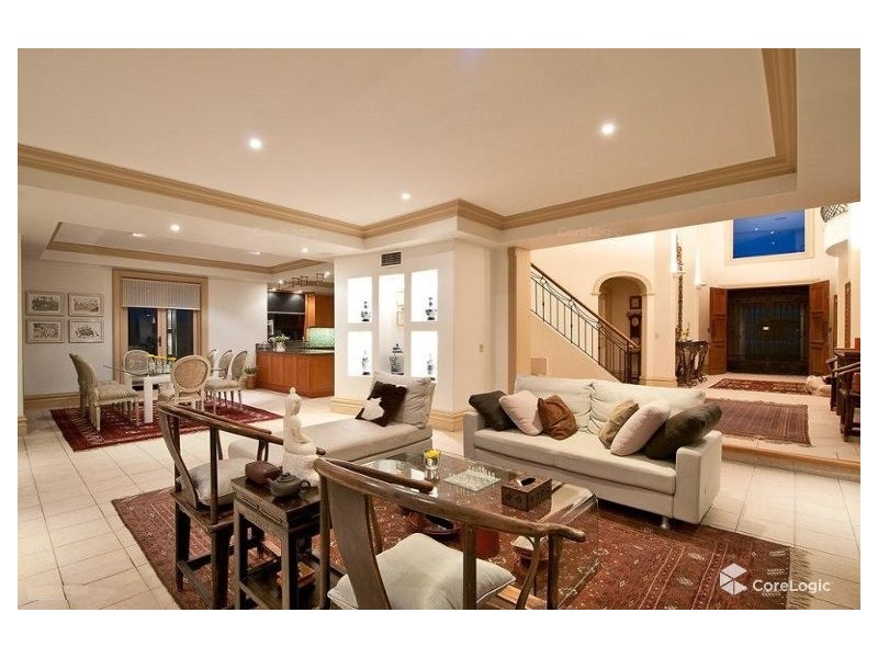 121/40 Cotlew Street, Southport QLD 4215