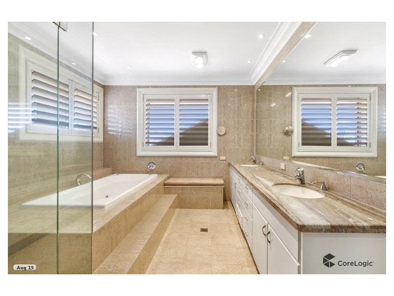 121/40 Cotlew Street, Southport QLD 4215