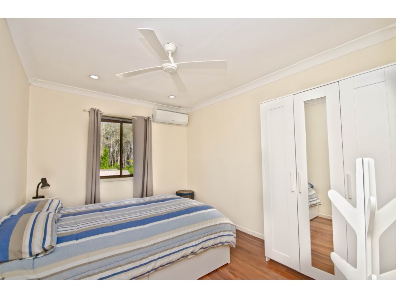 8 West king Lane, Southport QLD 4215