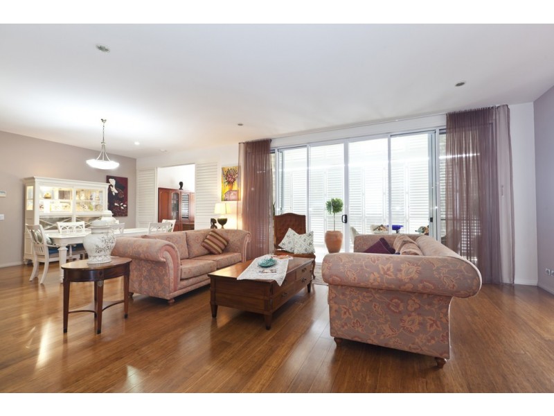 3113/3029 The Boulevard, Carrara QLD 4211