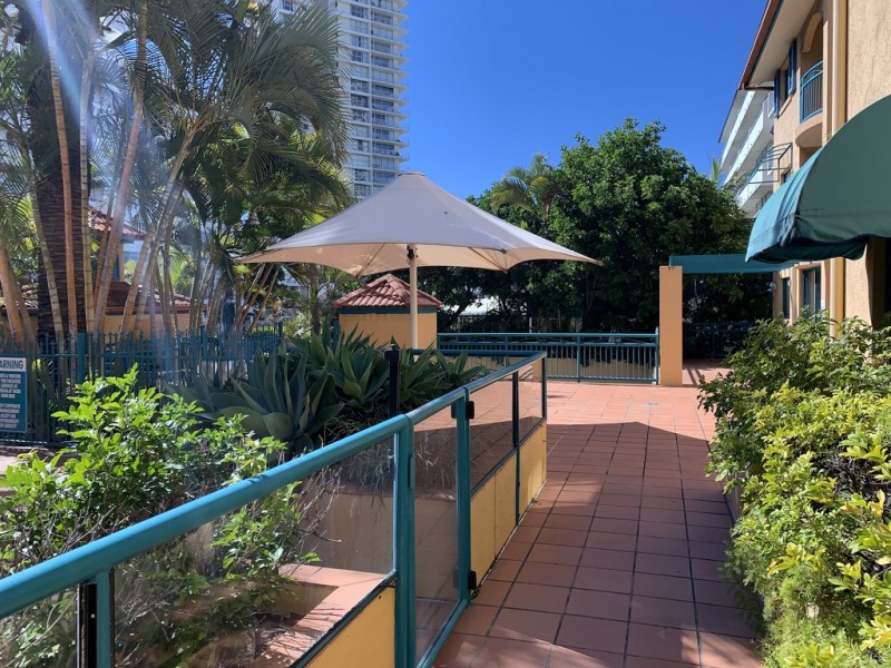 2/4-6 Queensland Avenue “Antigua Resort”, Broadbeach QLD 4218