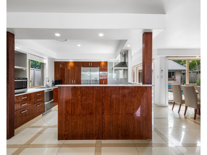 144 Rio Vista Boulevard, Broadbeach Waters QLD 4218
