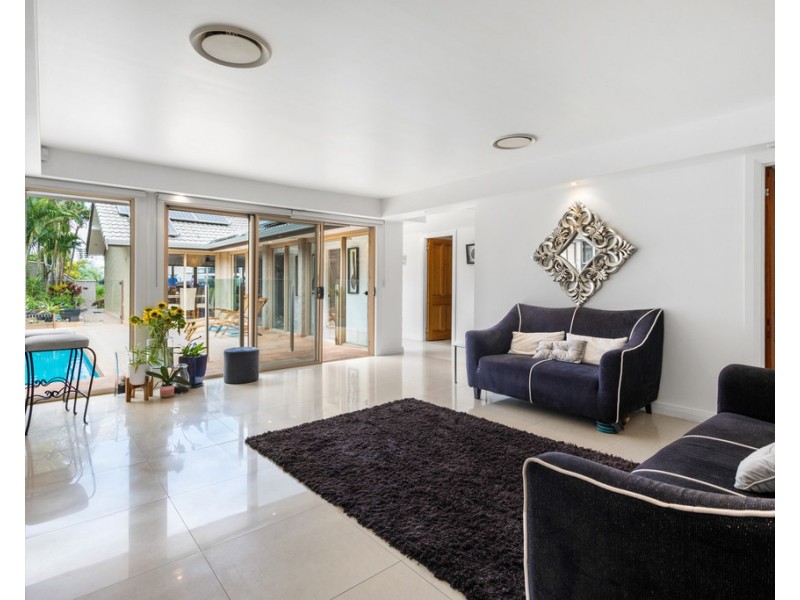144 Rio Vista Boulevard, Broadbeach Waters QLD 4218