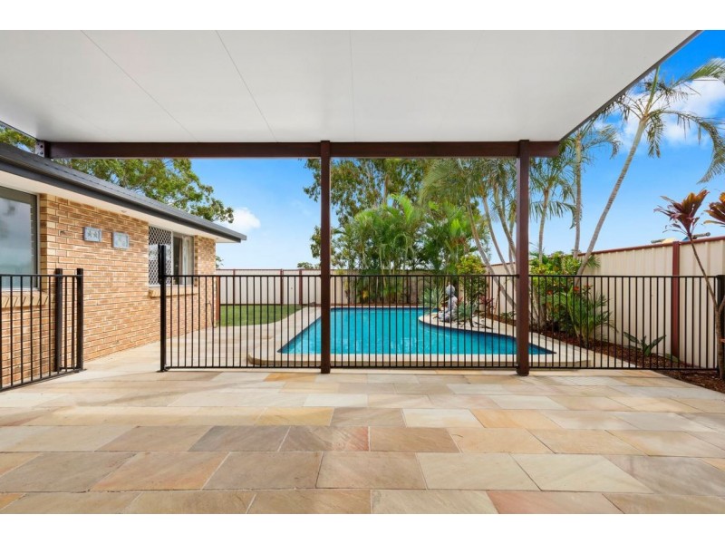 20 Volante Cres, Mermaid Waters QLD 4218