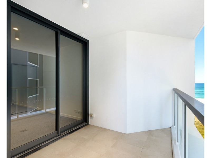 402 3 Northcliffe Terrace, Surfers Paradise QLD 4217