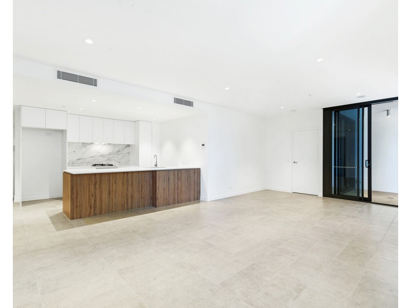 402 3 Northcliffe Terrace, Surfers Paradise QLD 4217