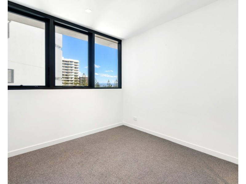 402 3 Northcliffe Terrace, Surfers Paradise QLD 4217