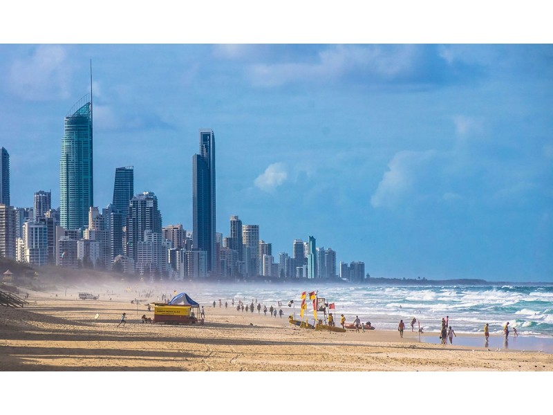 51 Beverley Crescent, Broadbeach Waters QLD 4218