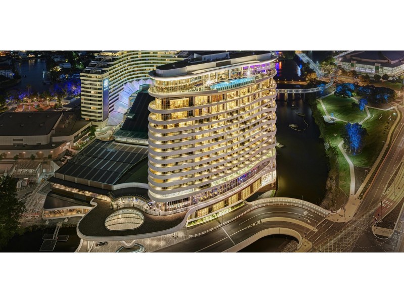 51 Beverley Crescent, Broadbeach Waters QLD 4218