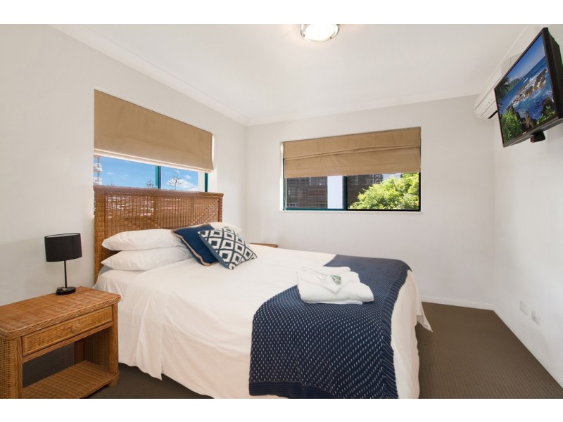 45/112-116 Surf Parade, Broadbeach QLD 4218