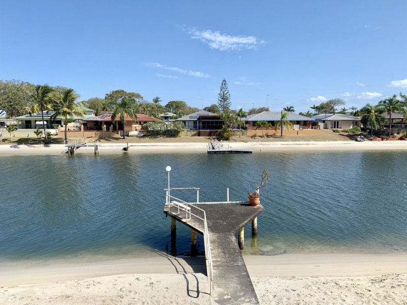 10 Mcilwain Drive, Mermaid Waters QLD 4218