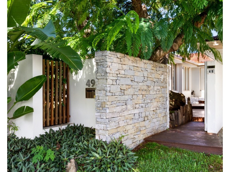 49 Blair Athol Crescent, Sorrento QLD 4217