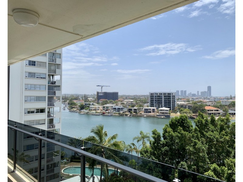 72/40 Watson Esplanade, Surfers Paradise QLD 4217
