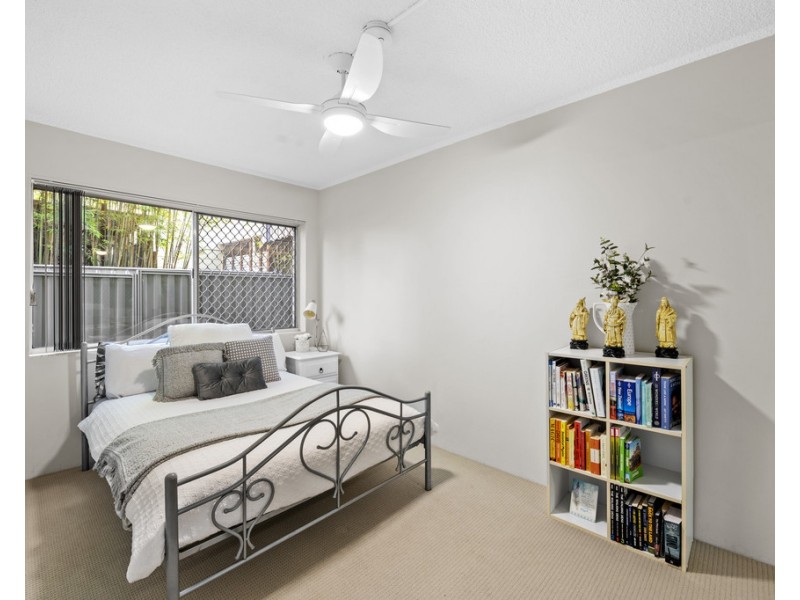 50 Tallebudgera Drive, Palm Beach QLD 4221