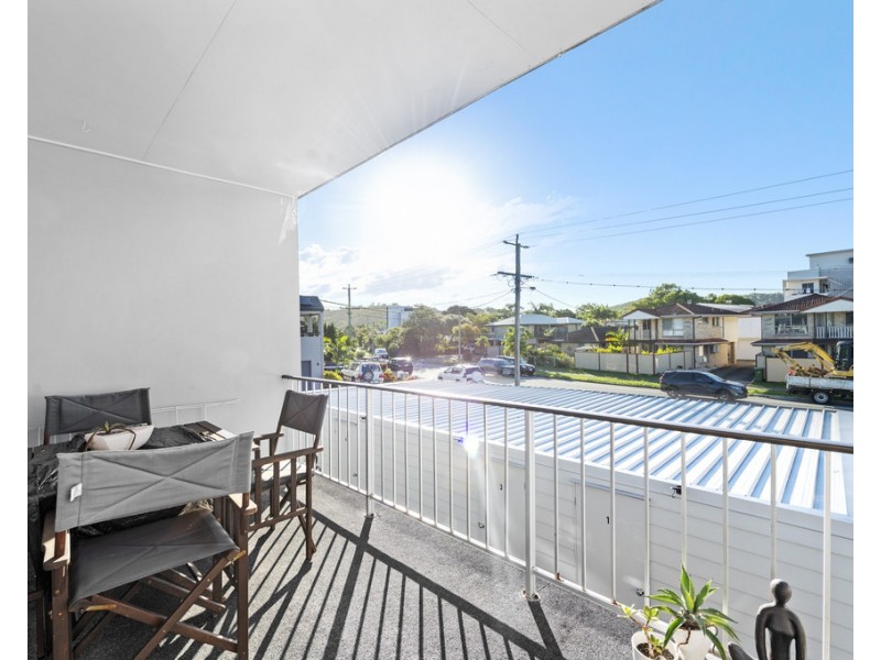 50 Tallebudgera Drive, Palm Beach QLD 4221