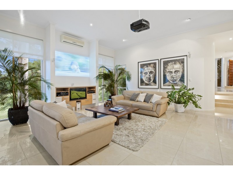 308 Ron Penhaligon Way, Robina QLD 4226