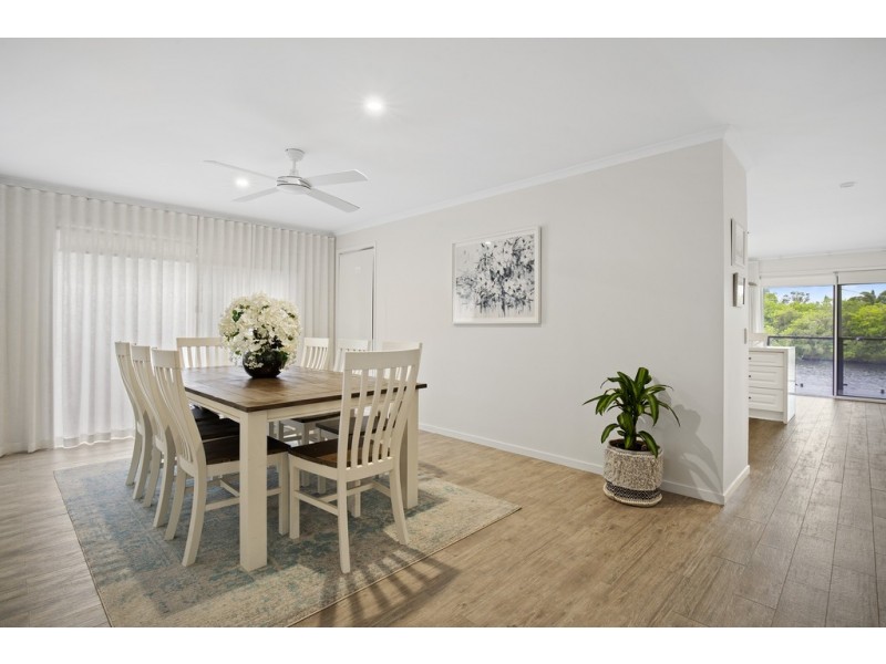 34 Emerton Crescent, Robina QLD 4226