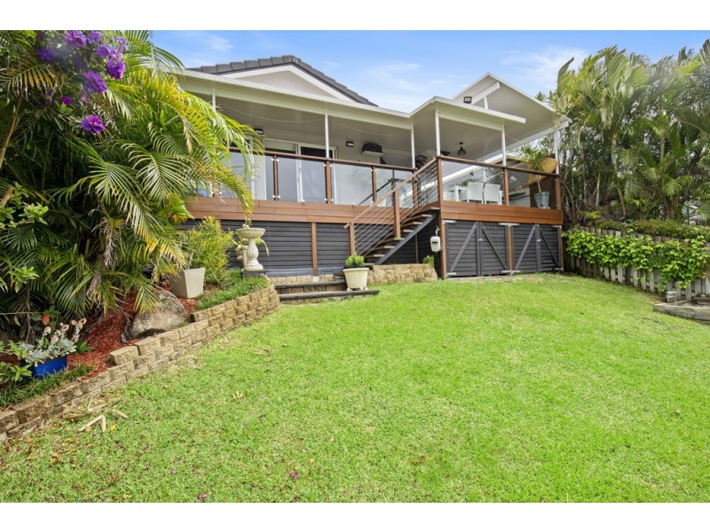34 Emerton Crescent, Robina QLD 4226