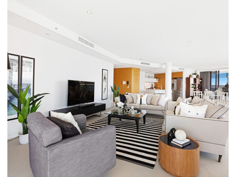 23001 The Oracle 21 Elizabeth Avenue, Broadbeach QLD 4218