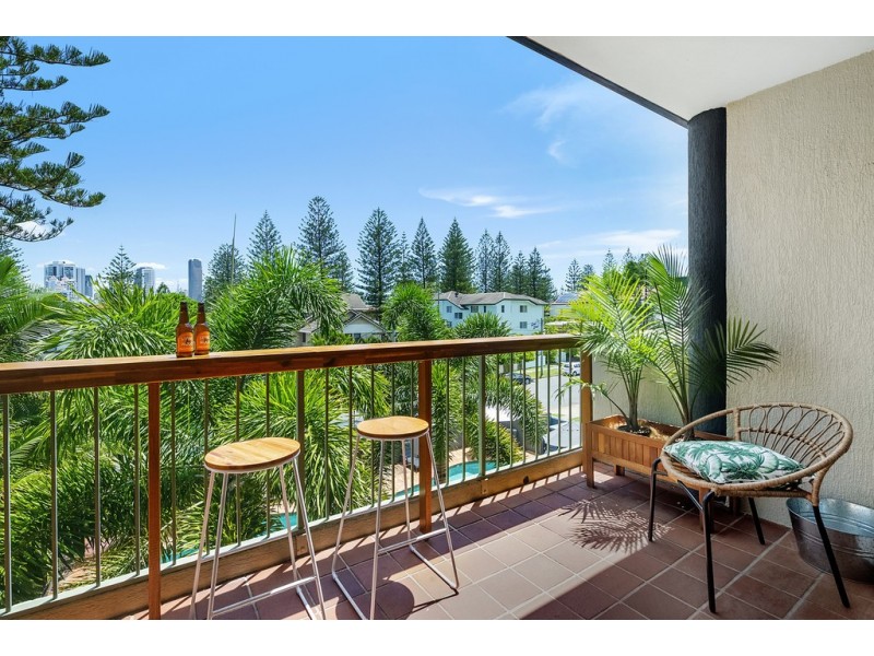 19/32-38 Montana Road, Mermaid Beach QLD 4218