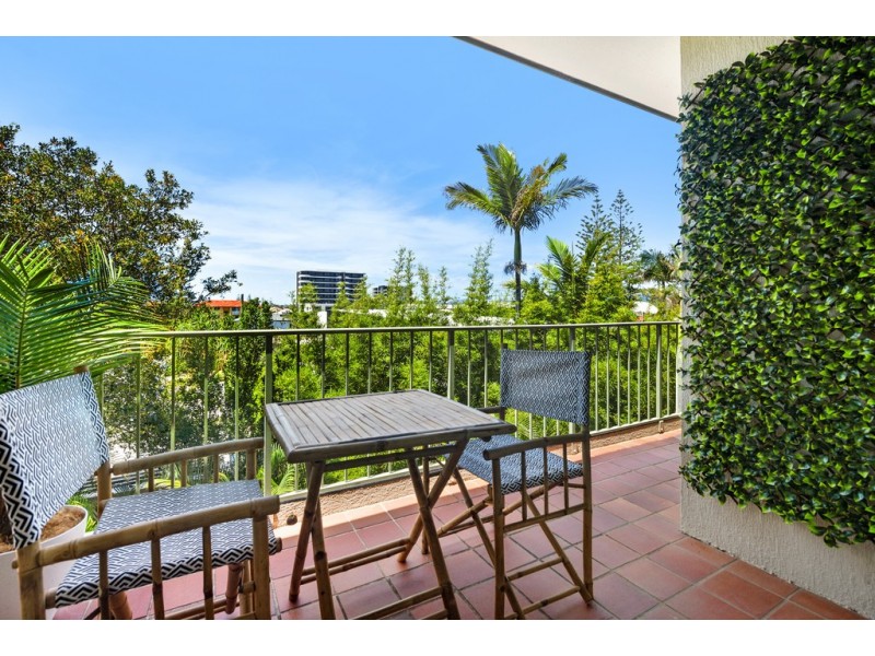 19/32-38 Montana Road, Mermaid Beach QLD 4218