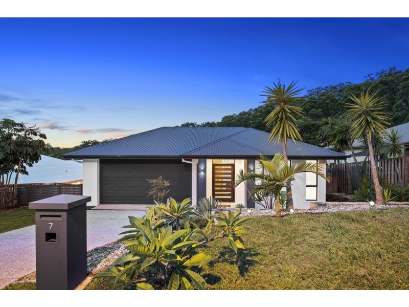 7 Camarillo Cct, Reedy Creek QLD 4227