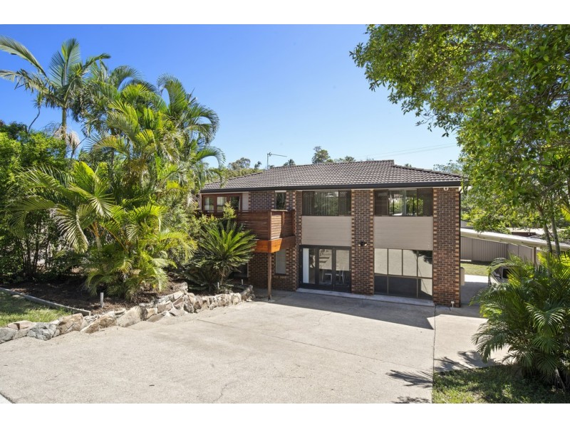 13 Alison Road, Carrara QLD 4211