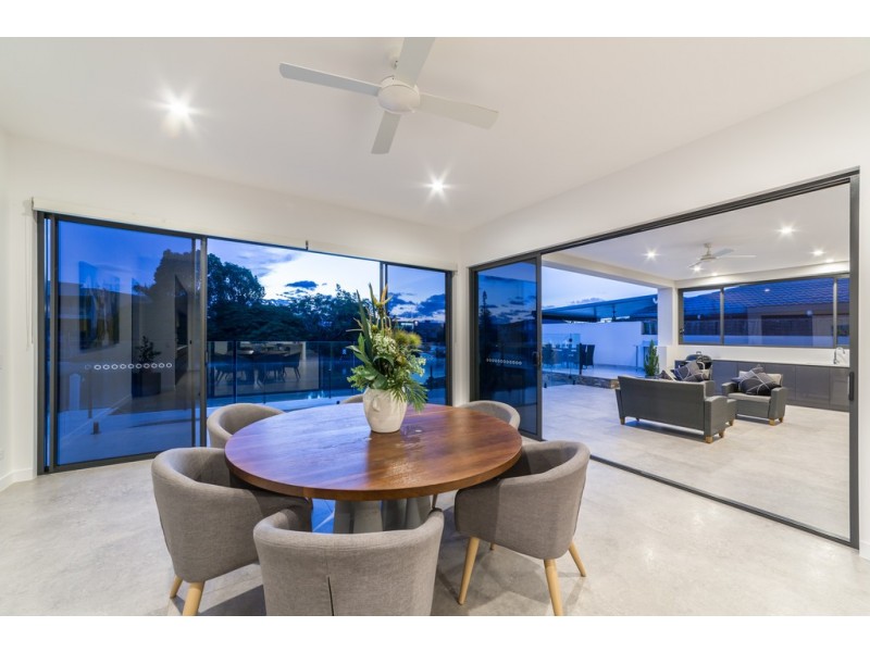 88 Gibraltar Drive, Isle Of Capri QLD 4217
