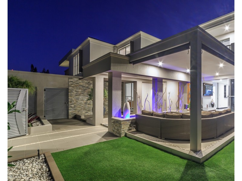 18 Viking Court, Paradise Waters QLD 4217