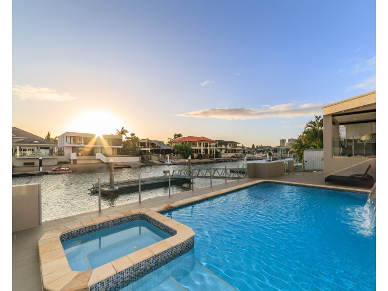 18 Viking Court, Paradise Waters QLD 4217