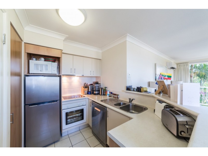 3027/2633 Gold Coast Highway, Broadbeach QLD 4218